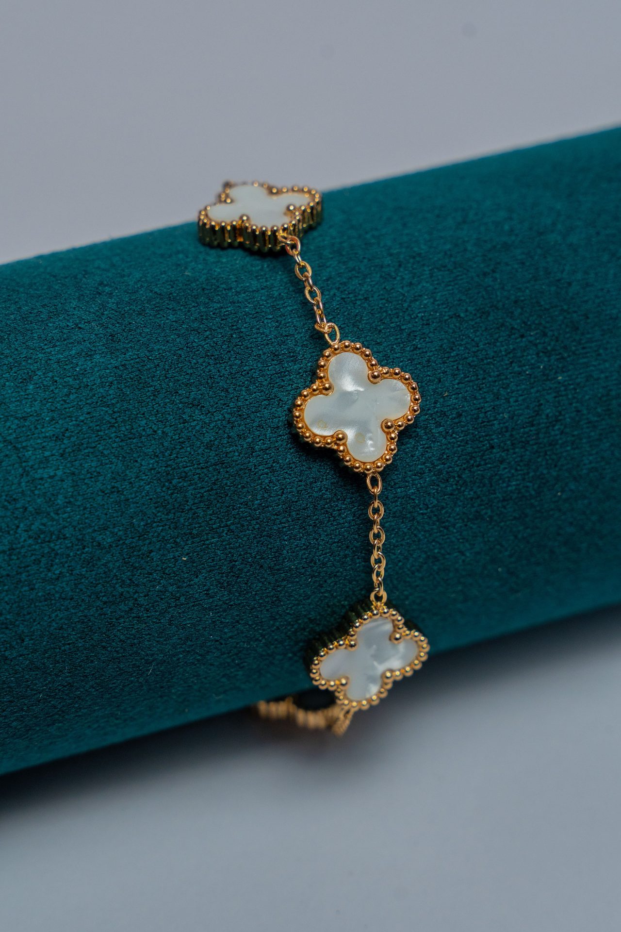 Van Cleef Mother-of-Pearl Gold Bracelet