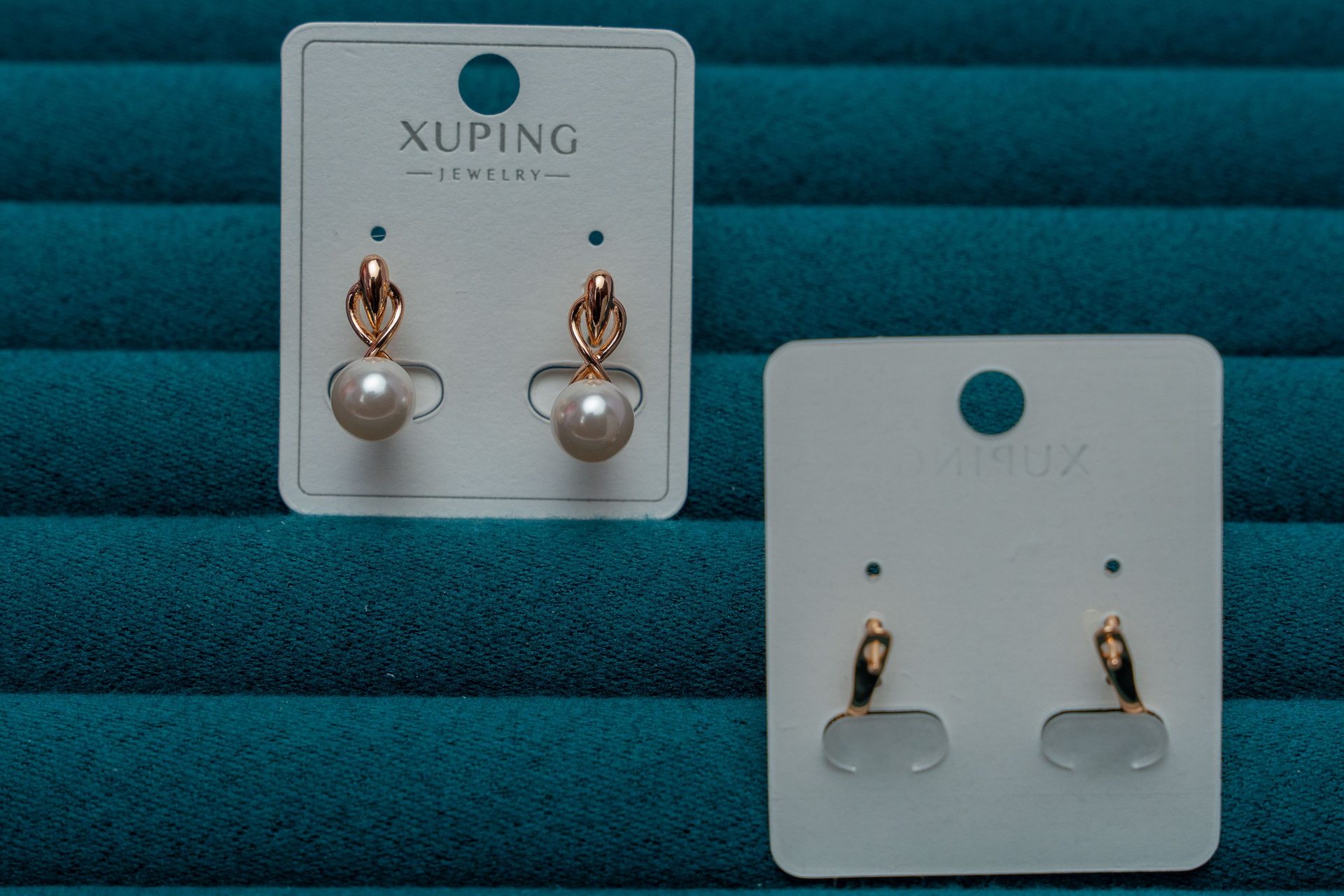 Pearl Drop Earrings with Rose Gold Leaf Detail