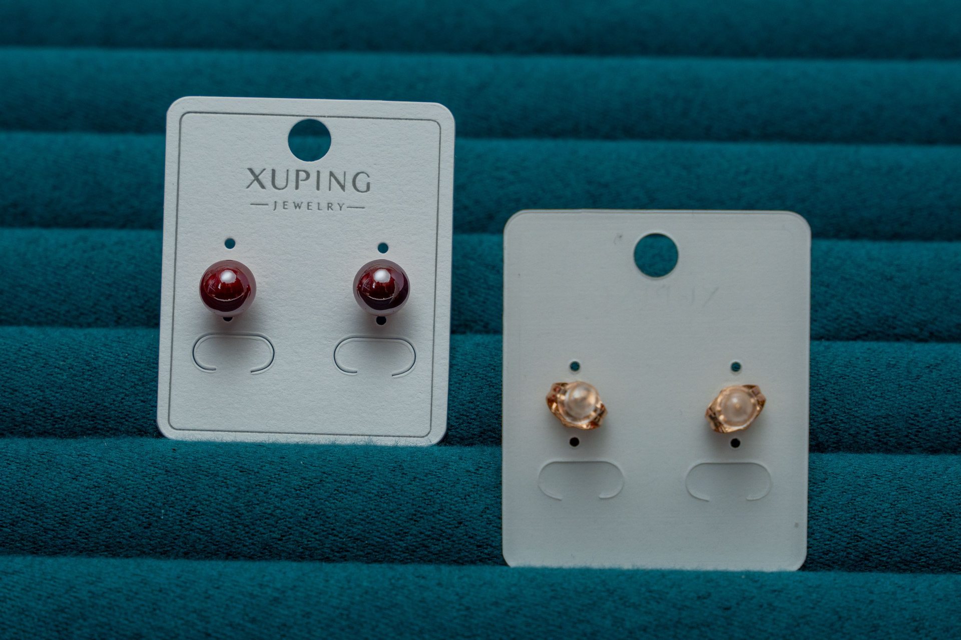 Red and Gold Stud Earring Set