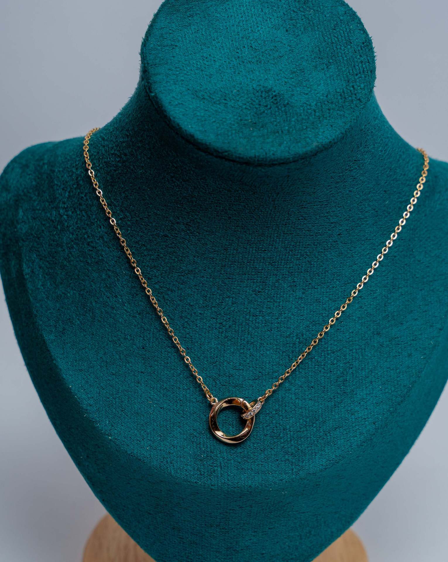 Gold-Tone Circle Pendant Chain Necklace