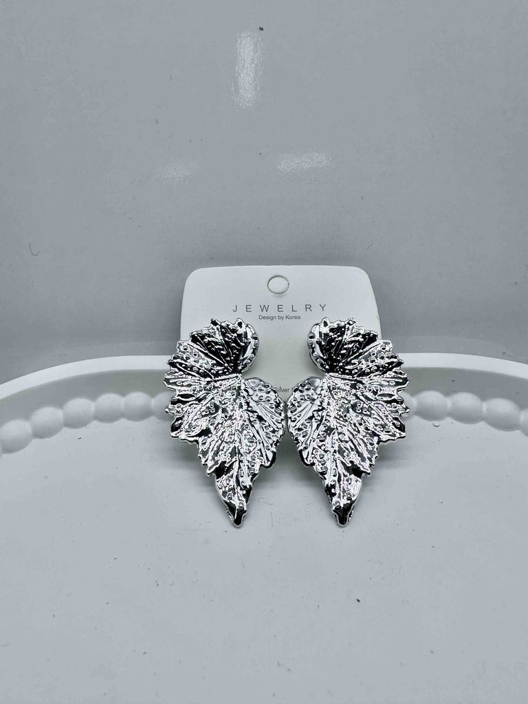 Silver Leaf Drop Earrings