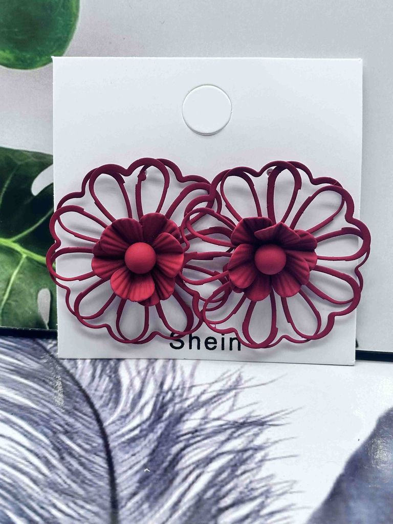 Burgundy Outline Flower Stud Earrings