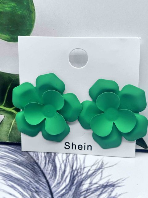 Green Flower Stud Earrings