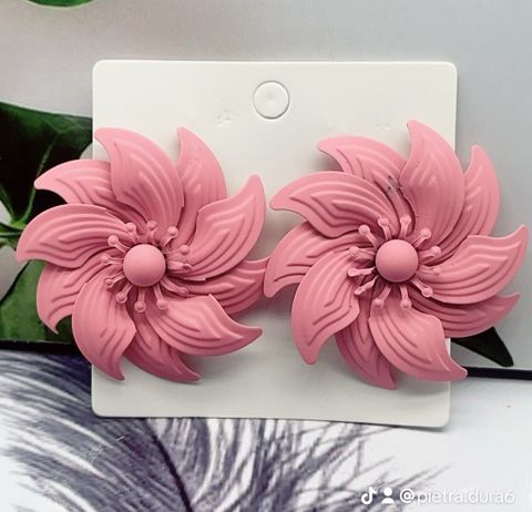 Pink Pinwheel Flower Drop Earrings