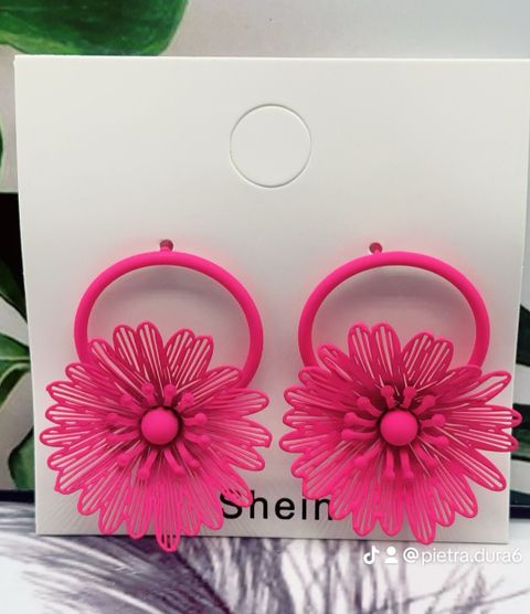 Pink Daisy Hoop Earrings