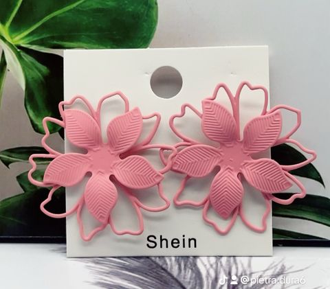 Pink Outline Floral Drop Earrings