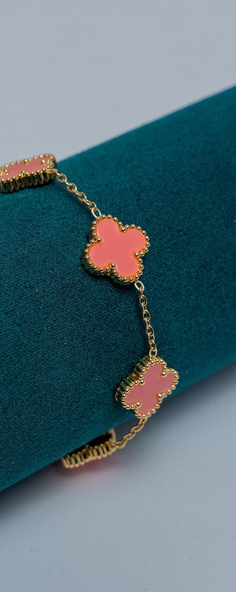 Coral Van Cleef Gold-Tone Chain Bracelet