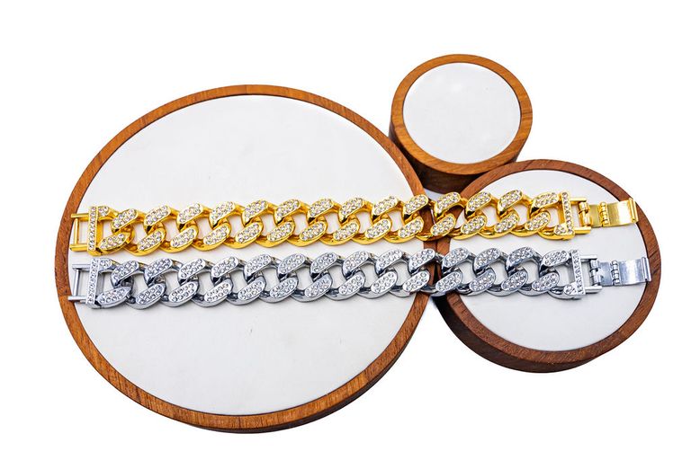 Two-Tone Pavé Link Bracelet
