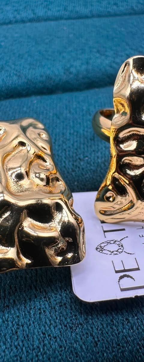 Celeste Wave Gold Square Hammered Earrings