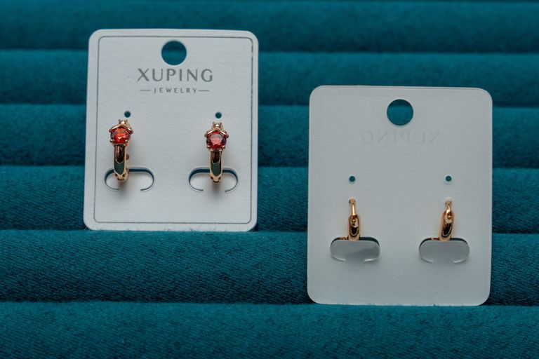 Gold-Tone Hoop Earrings with Red Crystal