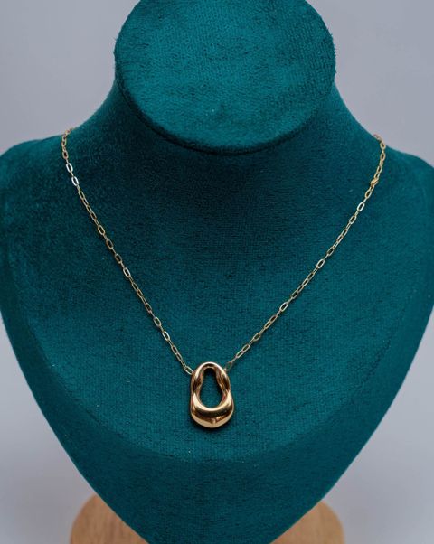 Gold-Tone Chunky Oval Pendant Necklace