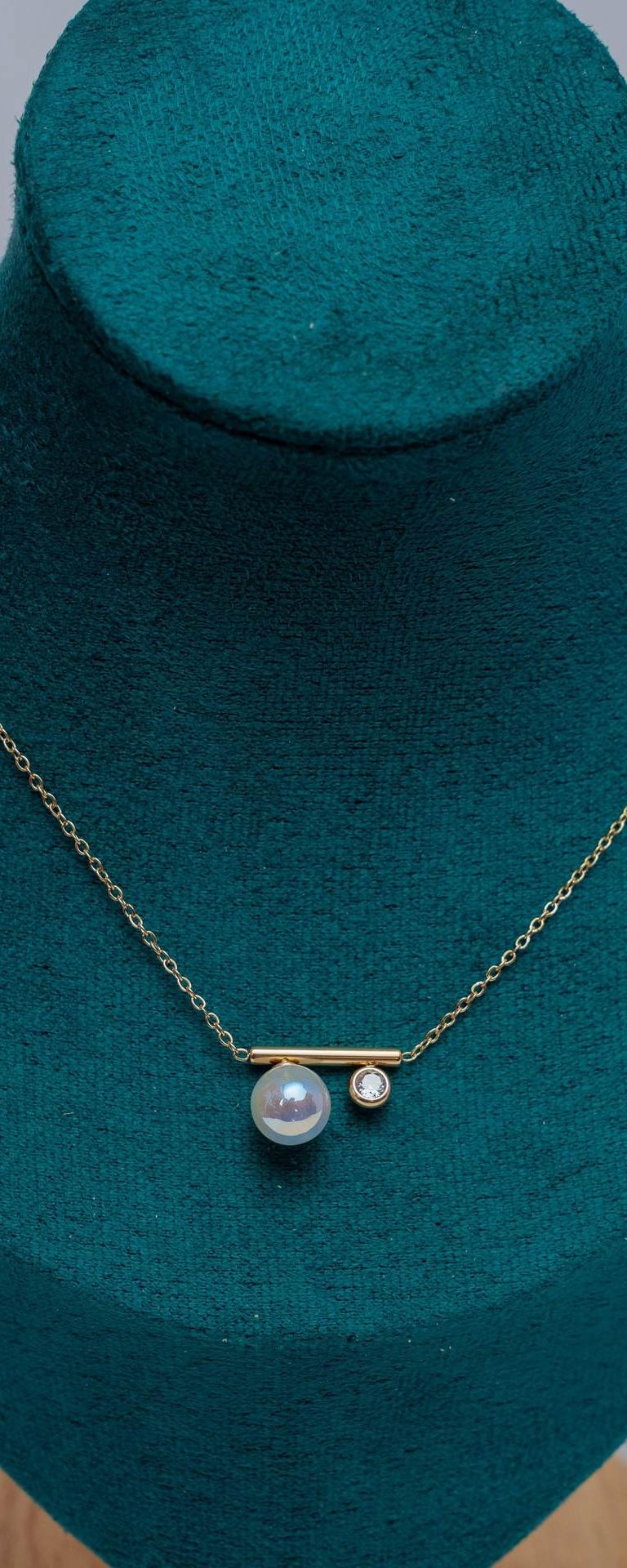 Gold Chain Pearl and Diamond Pendant Necklace