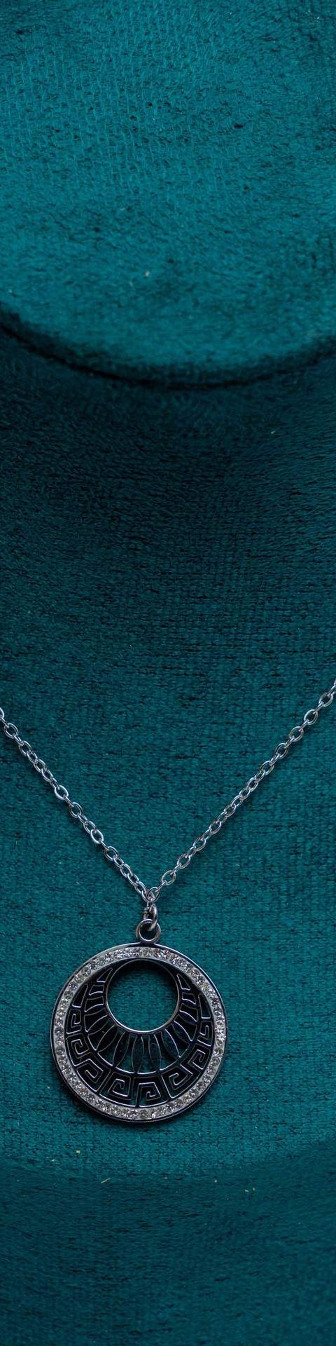 Silver Greek Key Circle Pendant Necklace