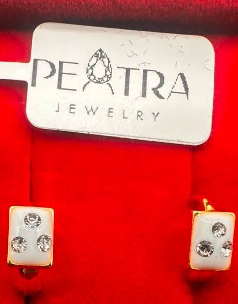 Peatra Gold Crystal Disc Earrings