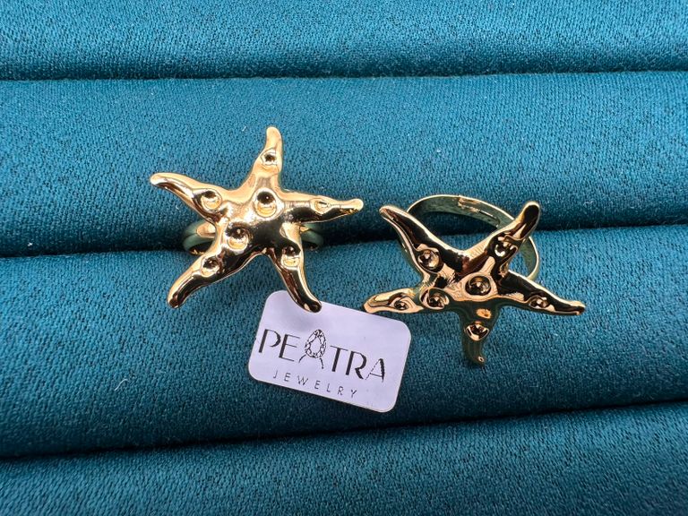 Slate Wave Starfish Ring Set