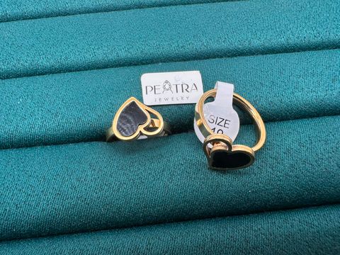 Slate Glint Heart Ring Set