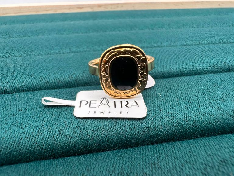 Fable Glint Black Oval Signet Ring