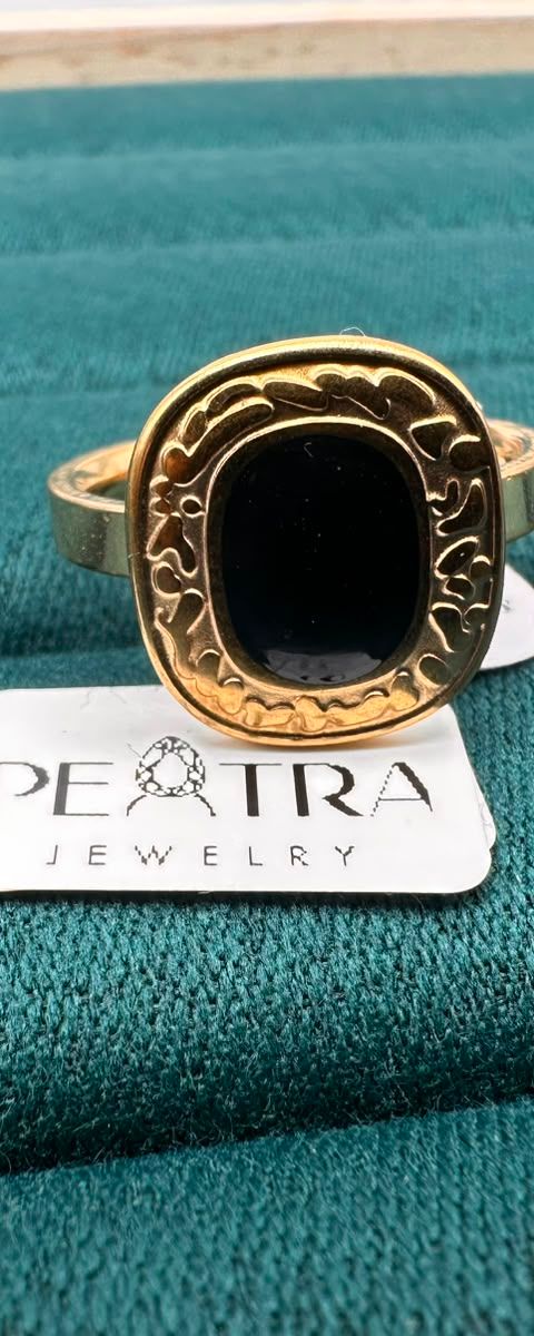 Fable Glint Black Oval Signet Ring