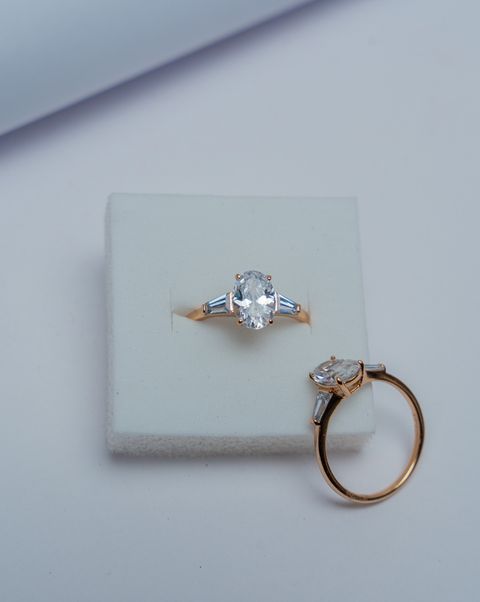 Rose Gold Oval Cut Engagement Ring