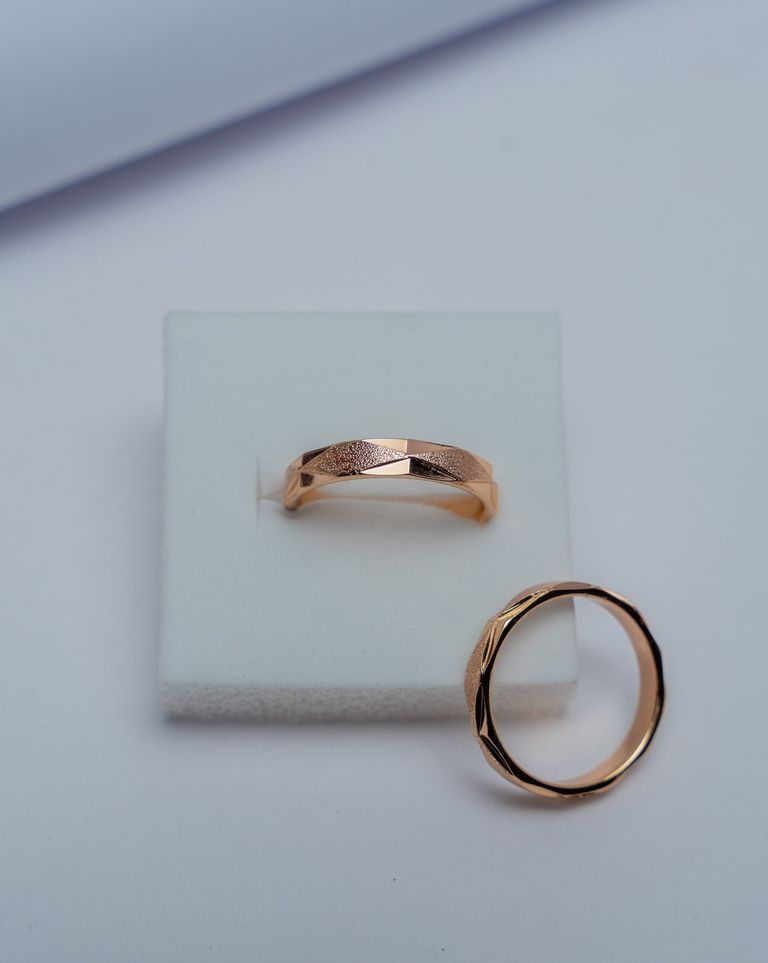 Rose Gold Textured Band Ring Set