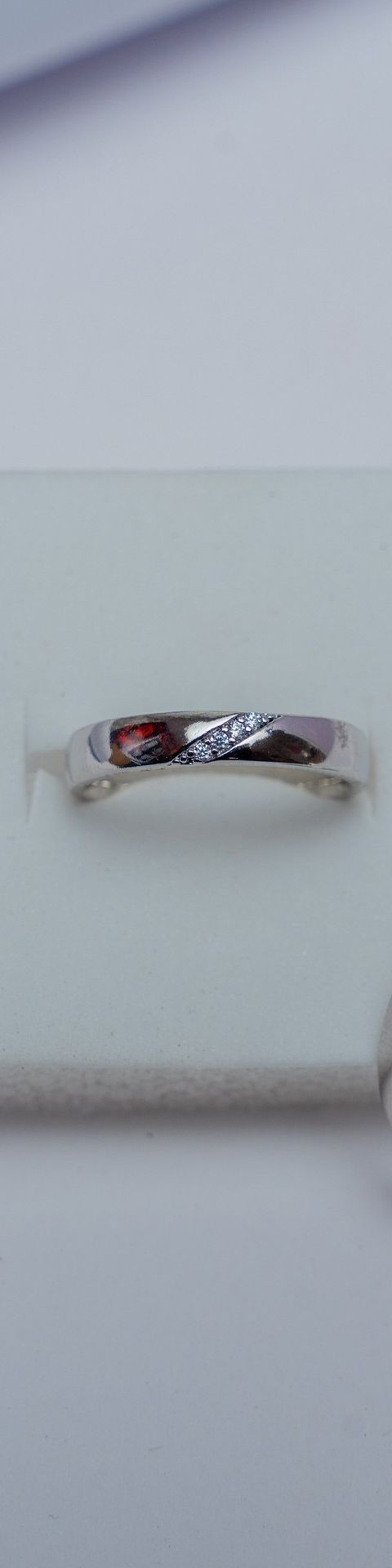 Silver Twisted Band Ring with Red Stone