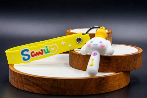 Smile Keychain Yellow 02